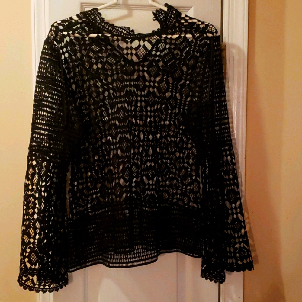 Women's crochet black top